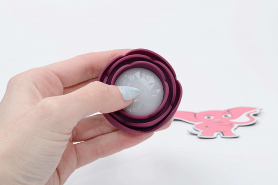 Plug anal iluminat Rose Flash cu buton tactil (9,5 cm)