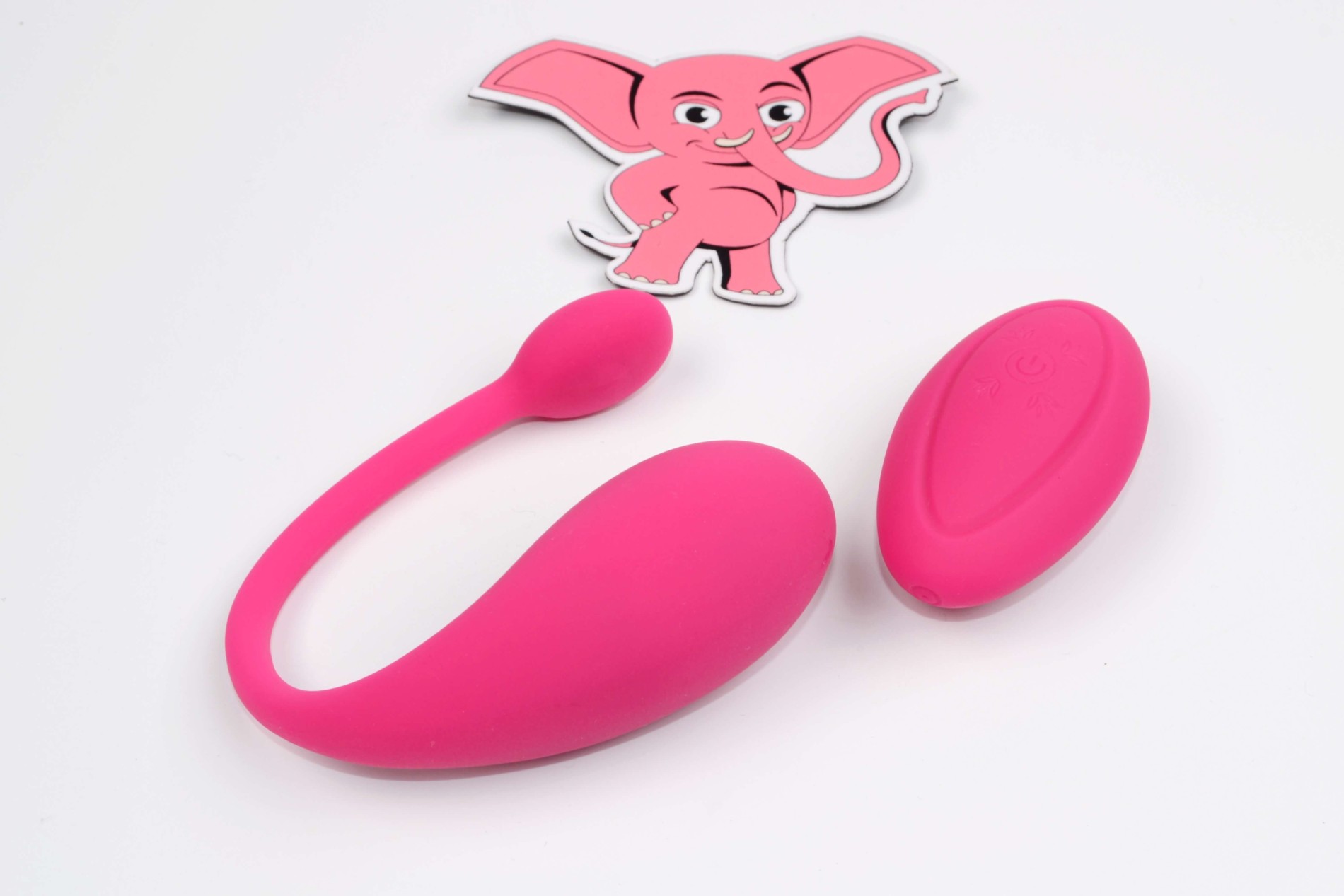 Ouă vibratoare Mia App cu telecomandă și aplicație mobilă