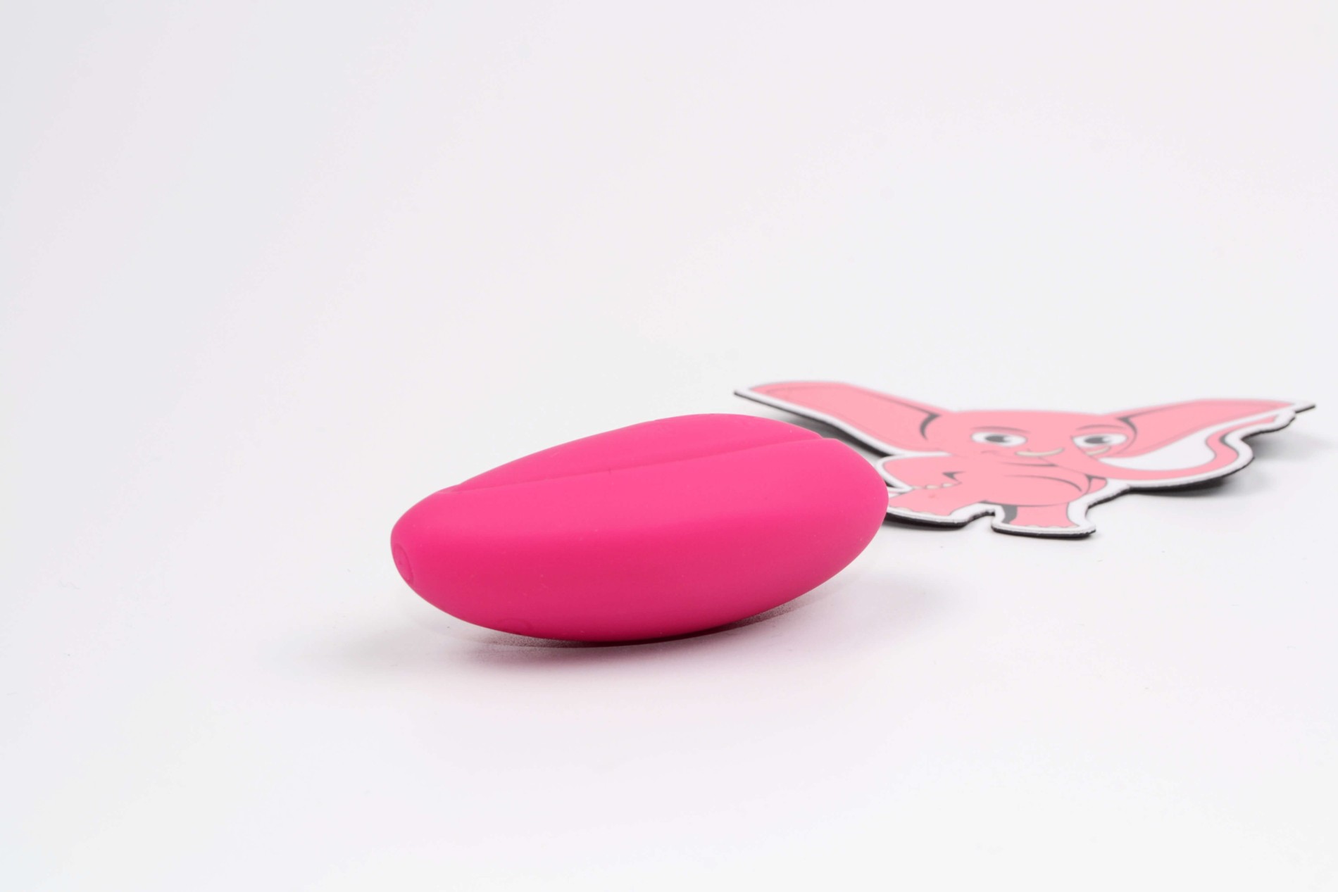 Ouă vibratoare Mia App cu telecomandă și aplicație mobilă
