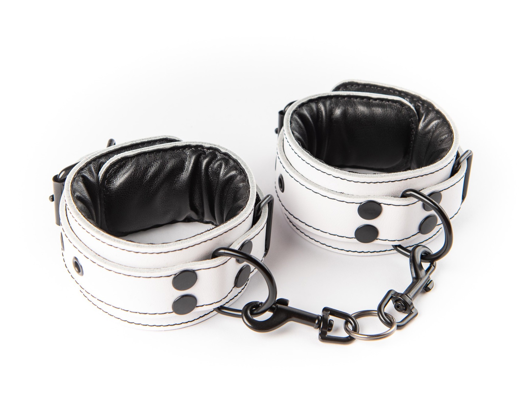 Cătușe din piele albă Sexy Elephant – Aria Wrist