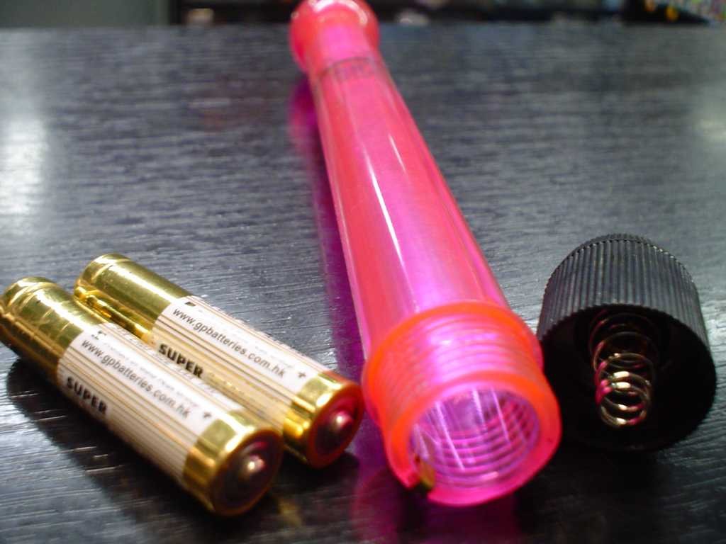 Vibrator Tulipă 19*1.5 cm