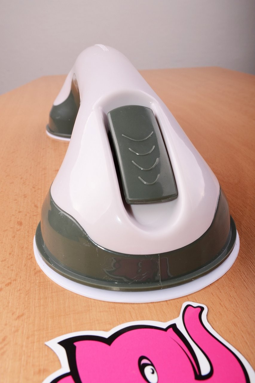 Mâner de duș - pe masă