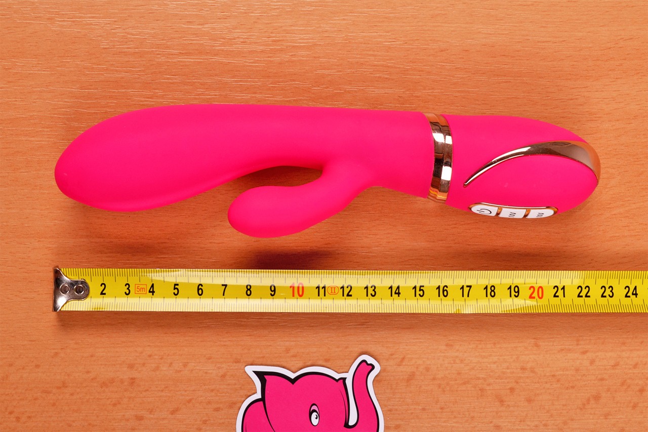 Vibrator Raspberry Rabbit, cu silicon dublu - măsurăm lungimea
