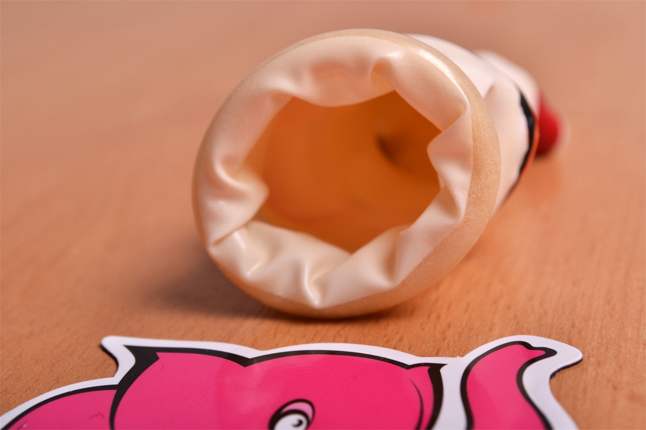 Prezervativul ERCO - ședință foto în Růžový Slon Havířov