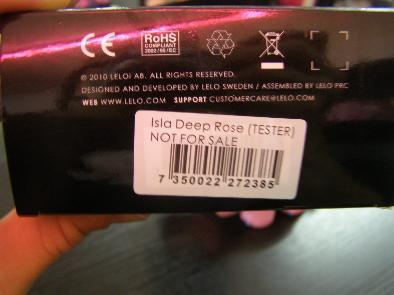 Vibrator LELO Isla, violet