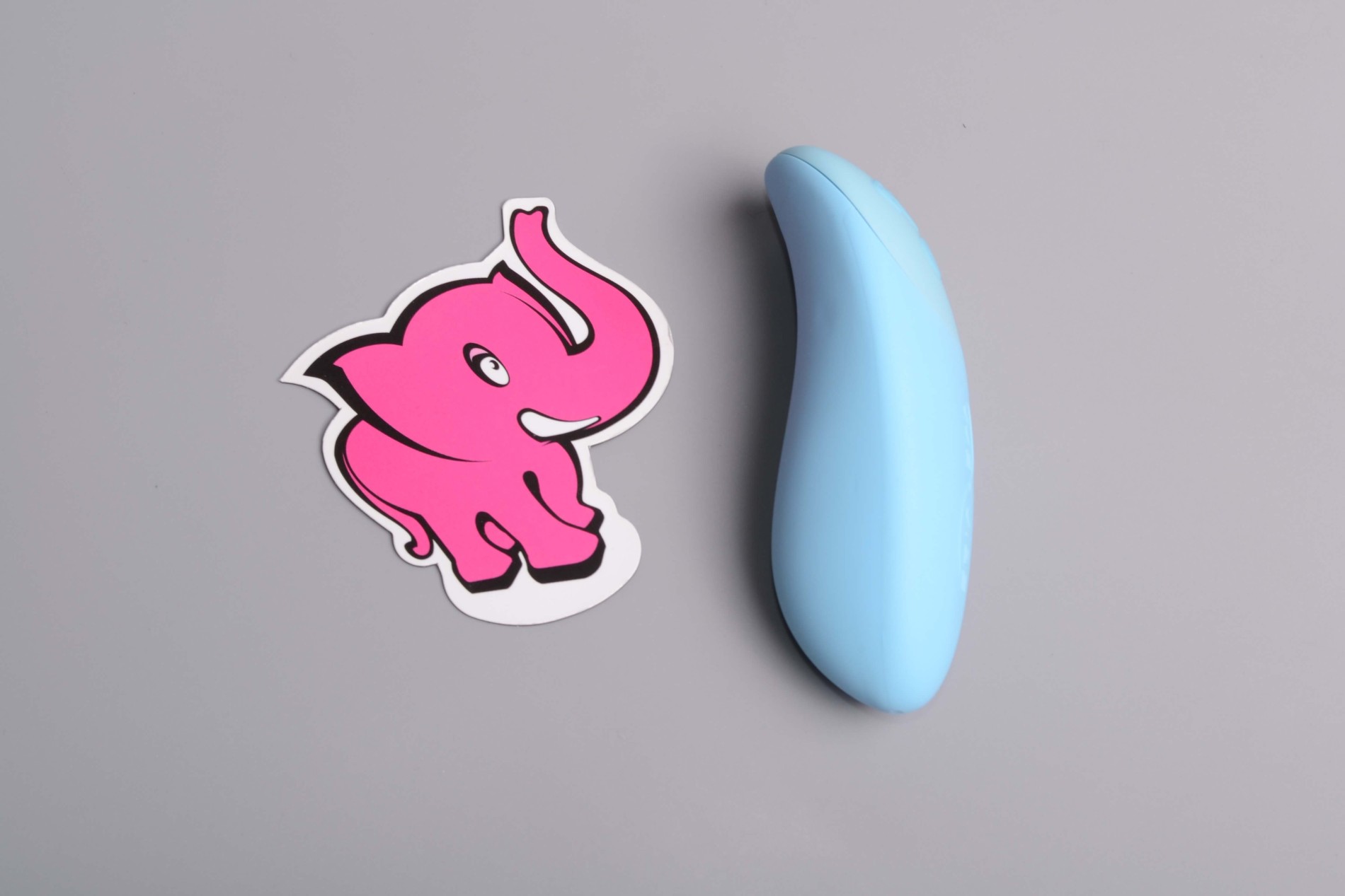 We-Vibe Chorus vibrator cuplat, controler