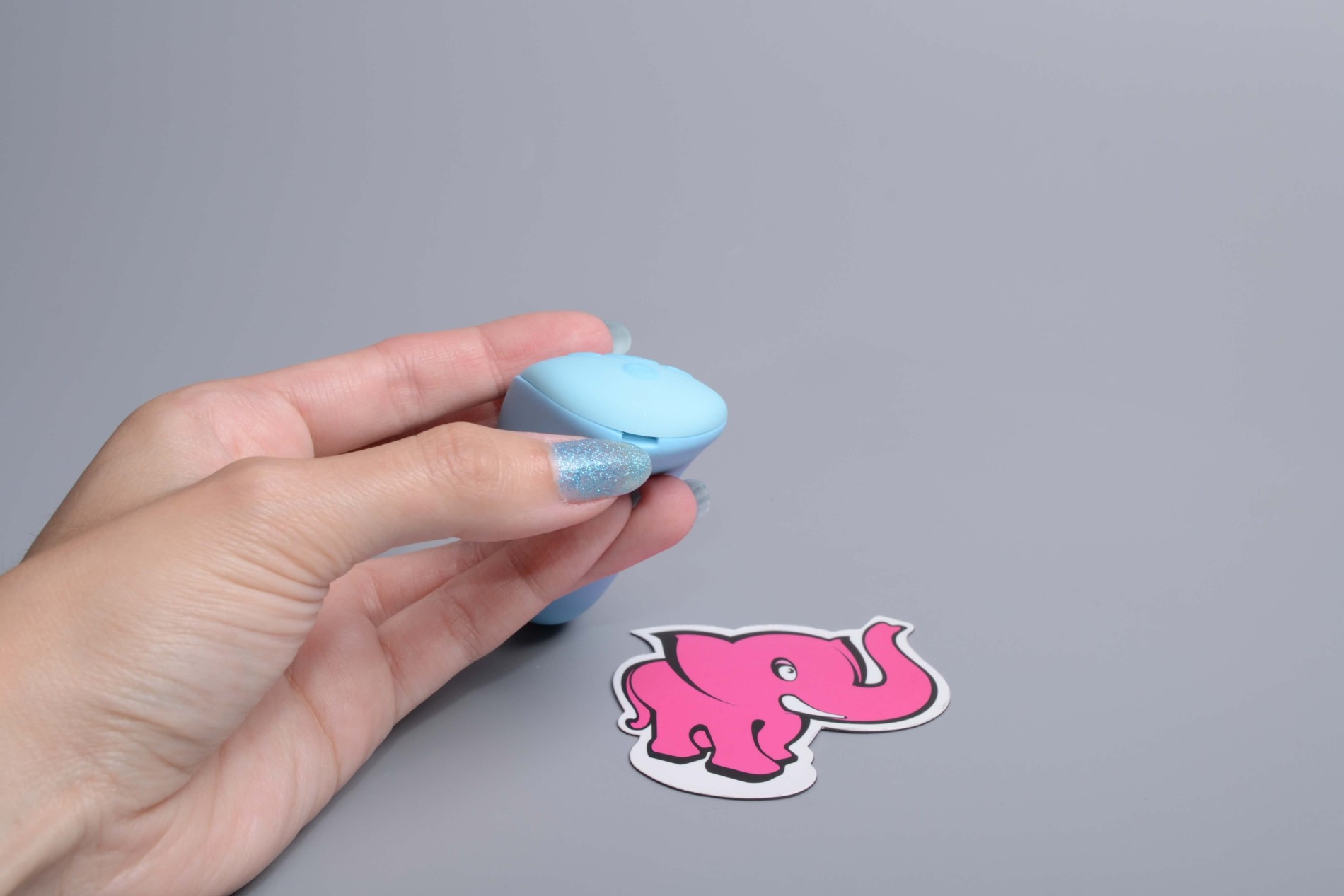 We-Vibe Chorus vibrator cuplat, controler