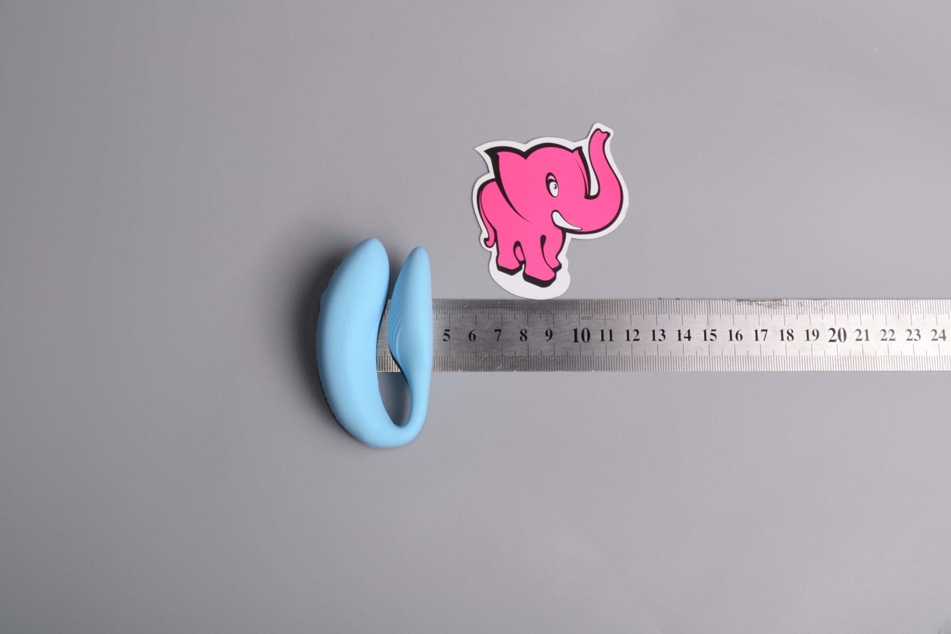 We-Vibe Chorus vibrator cu pereche, dimensiuni