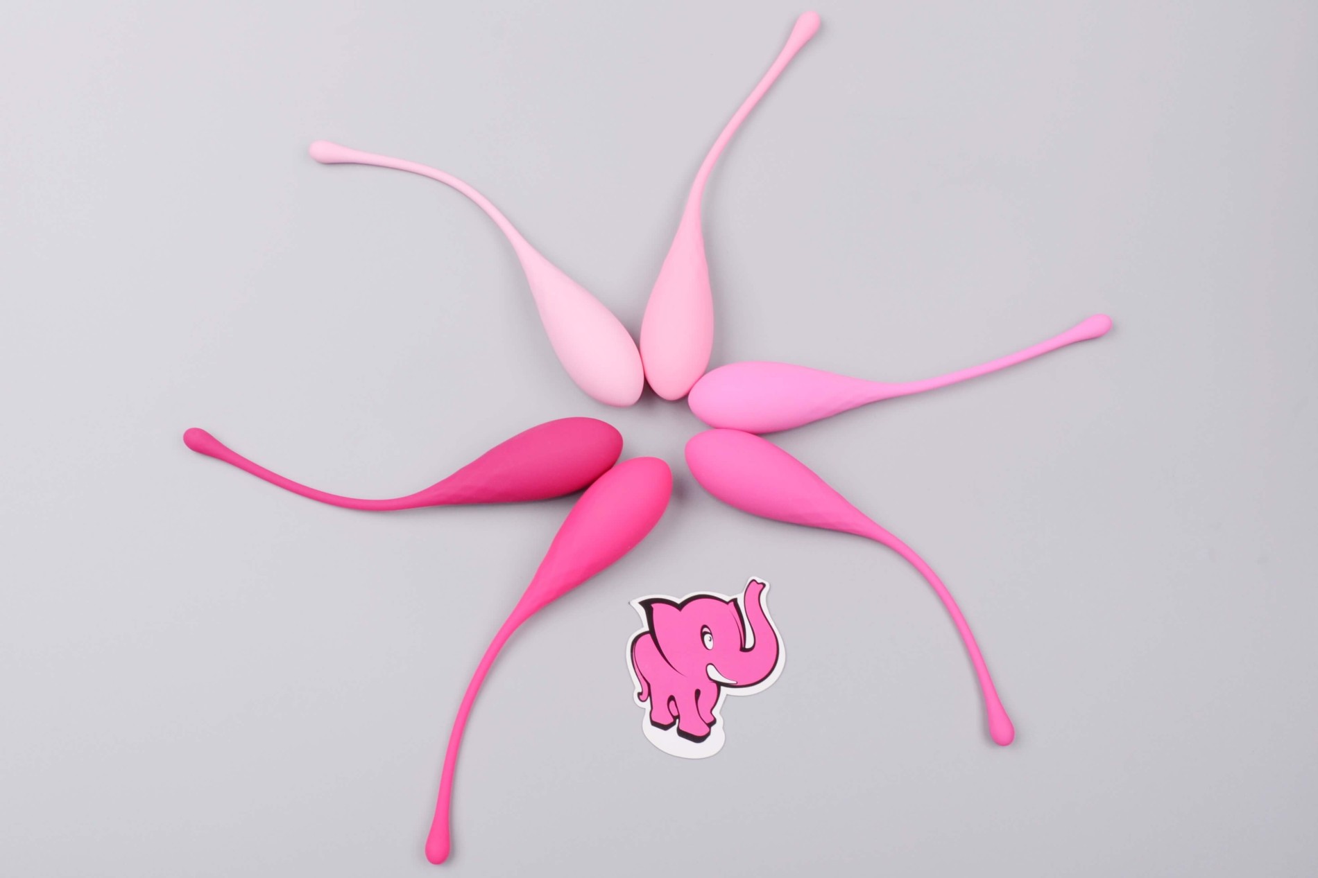 Deluxe Petite Petite Kegel Balls Set de bile vaginale cu haltere vaginale