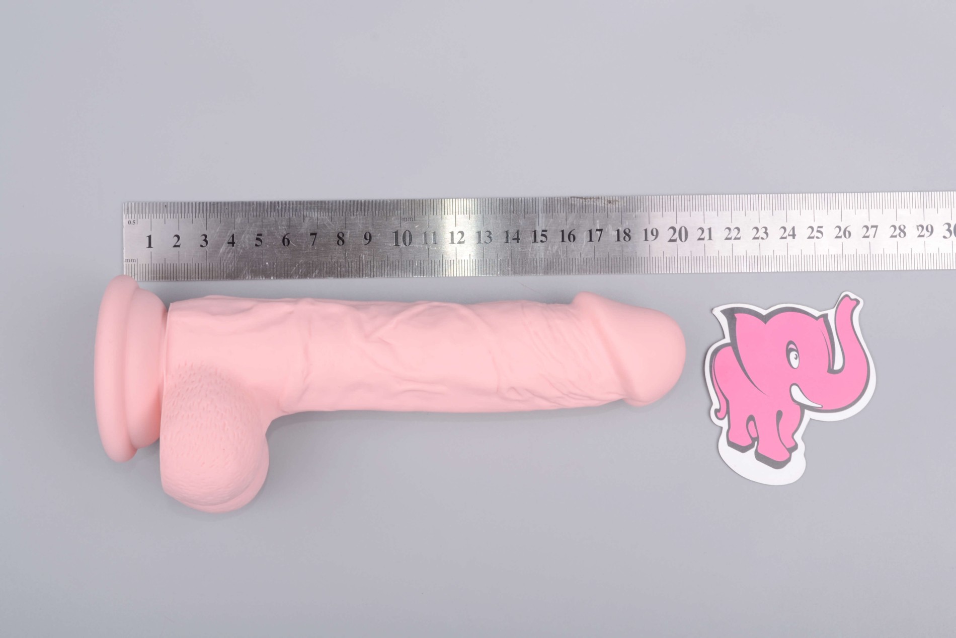 Dildo din silicon Dimensiuni medii