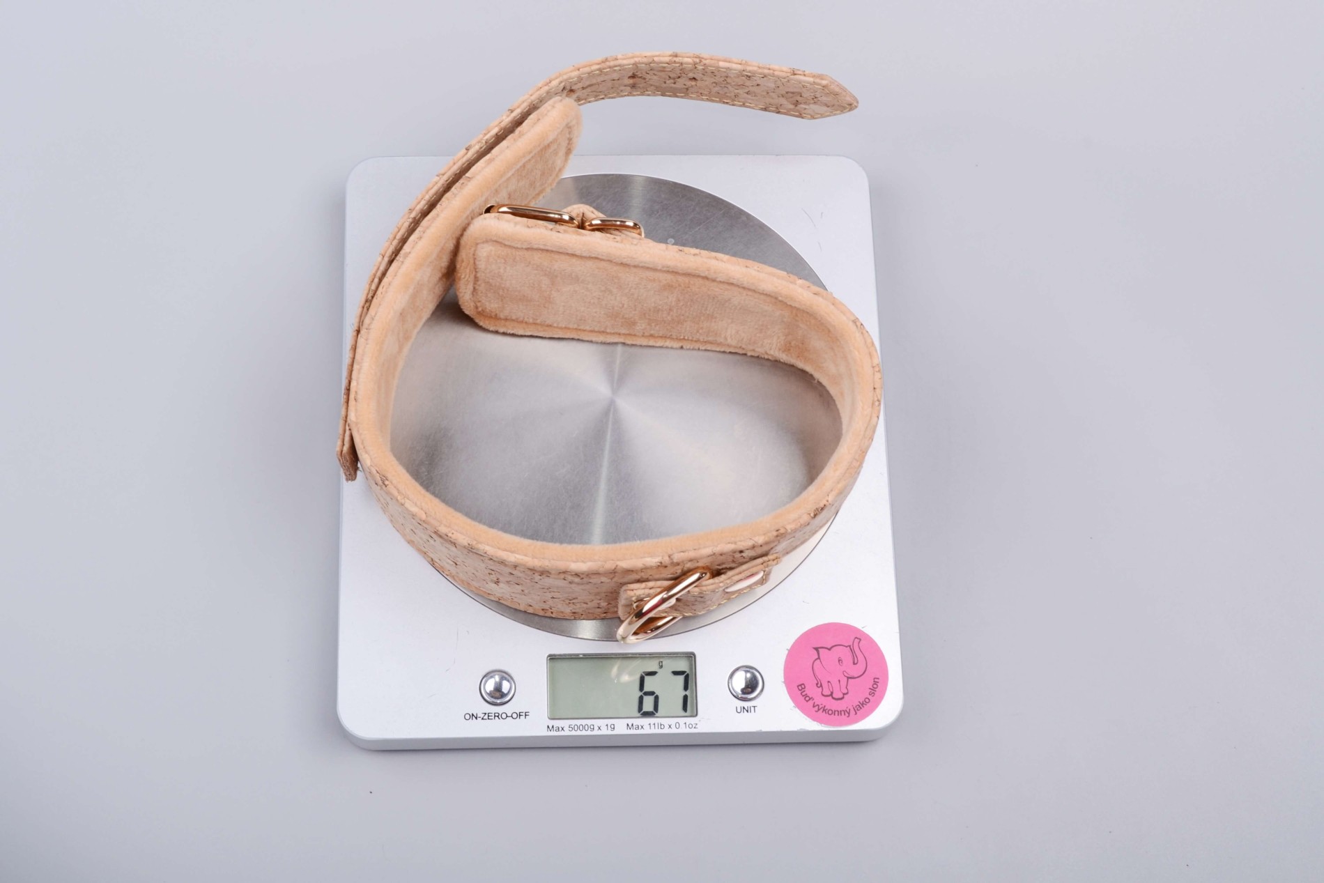Colier cu lesă Vegan Fetish, greutate