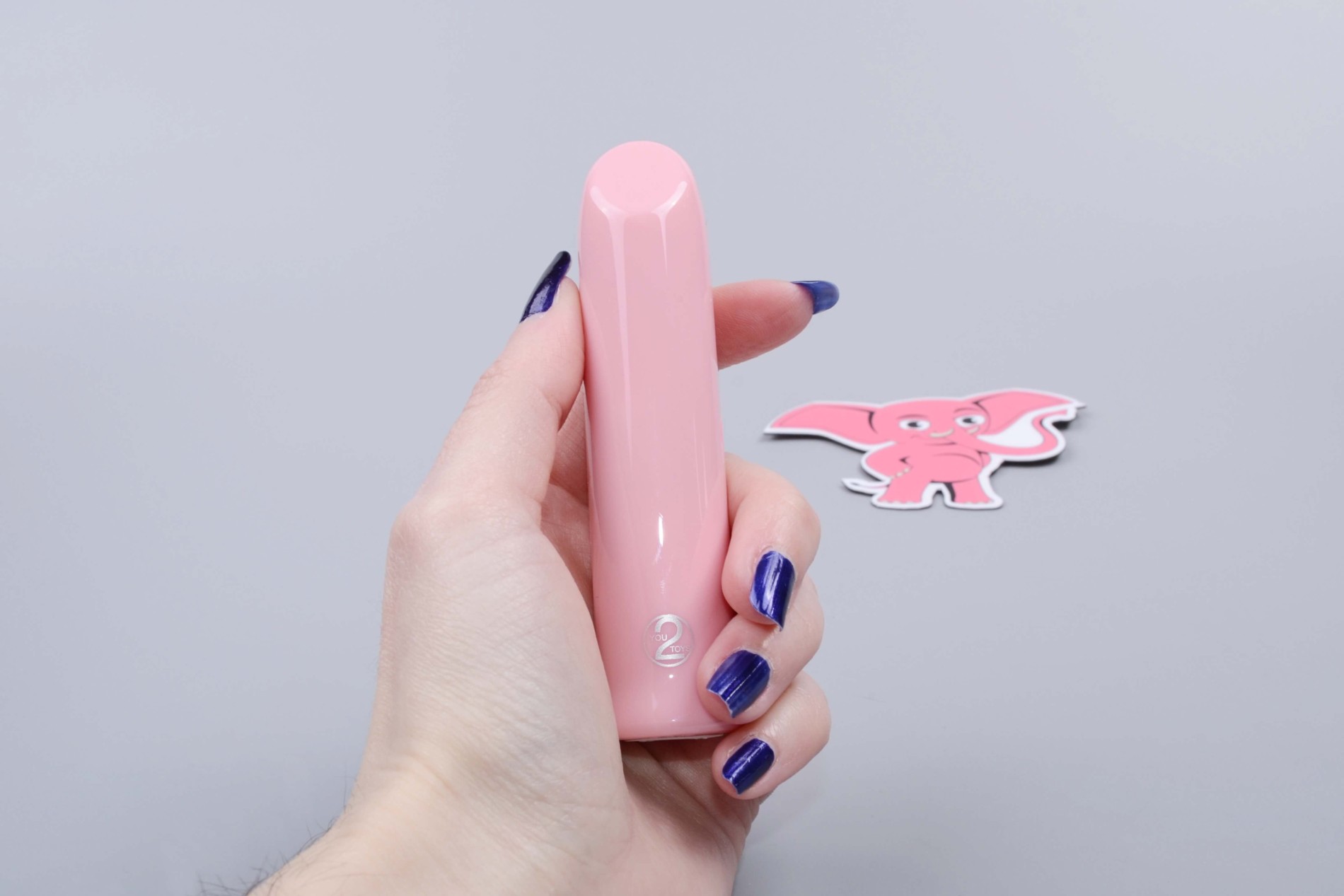 ChaCha minivibrator, în mână