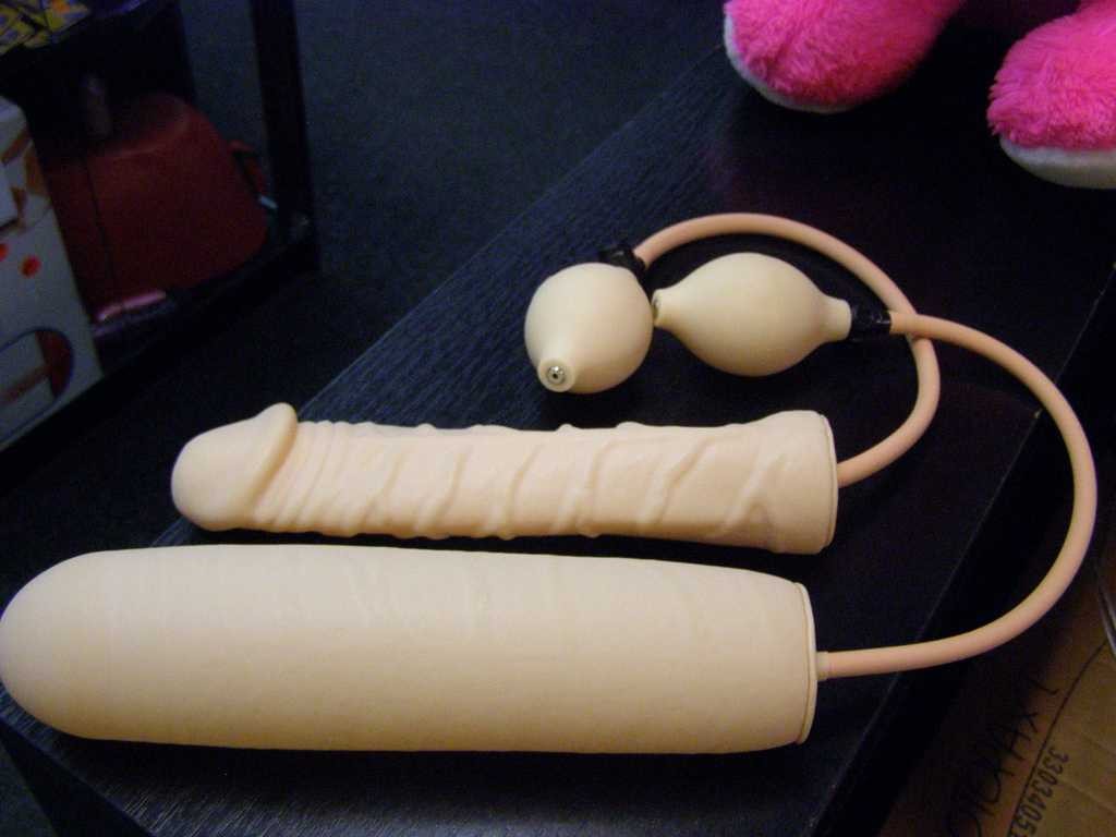Dildo gonflabil 25 x 3-6 cm