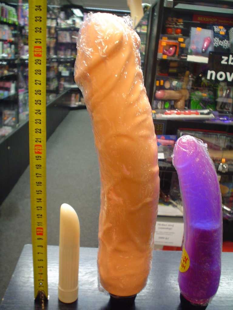 Dimensiuni Vibrator XXL 33 cm