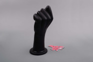 Dildo XXL cu ventuză de aspirație (24 cm)