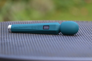 Vibrator de masaj AkuWand Next Gen (30 cm)