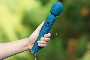 Vibrator de masaj AkuWand Next Gen (30 cm)