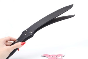 Pumnal din piele Leatherix Dagger (50 cm)